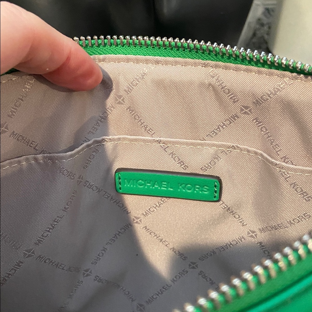 Michael Kors NWOT Embossed XL Wristlet - Picture 7 of 11